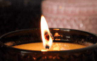 How to Increase Your Candle Sales - Wickii