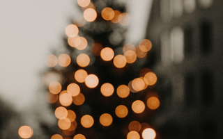 Why You Should be Buying Your Christmas Scents Now - Wickii