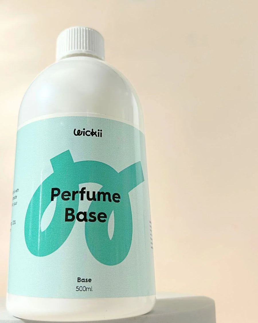 500ml bottle of perfume base for candle and soap making, white cap, teal label